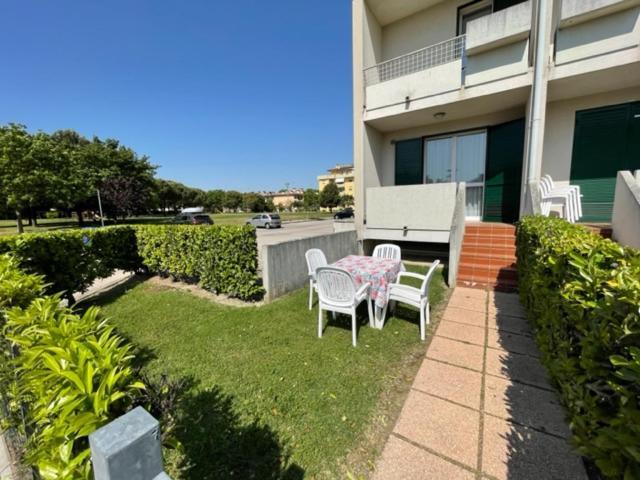 Apartament With Swimming Pool Apartment Caorle Exterior photo